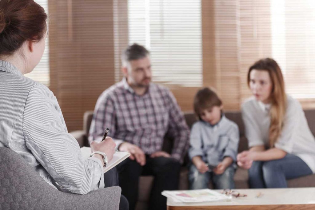 asesoramiento de una familia con adicciones