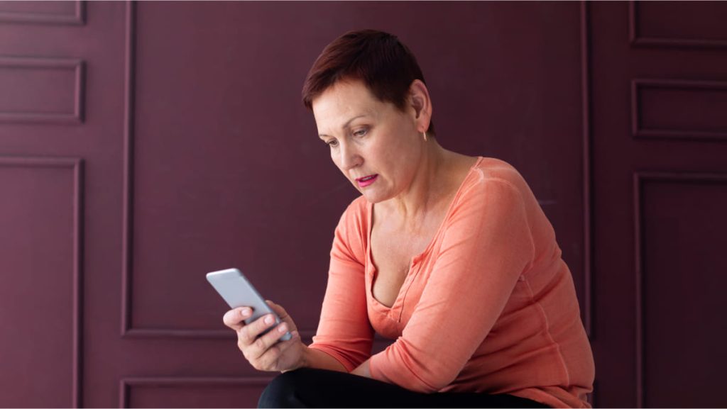 redes sociales y adicción en mujeres