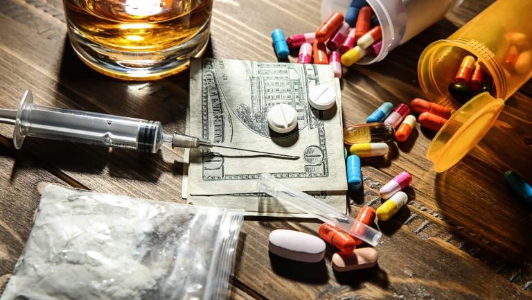 ¿Por qué una persona desarrolla adicción a ciertas sustancias y a otras no?